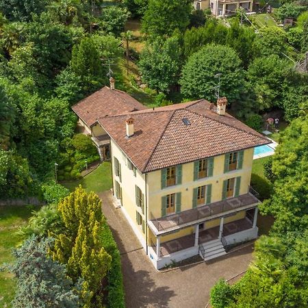 L'Ortensia Della Villa Isabella, Camera Con Vista Lago, Balcone Sul Parco E Bagno Esclusivo All'Esterno Della Camera Stresa Exterior foto