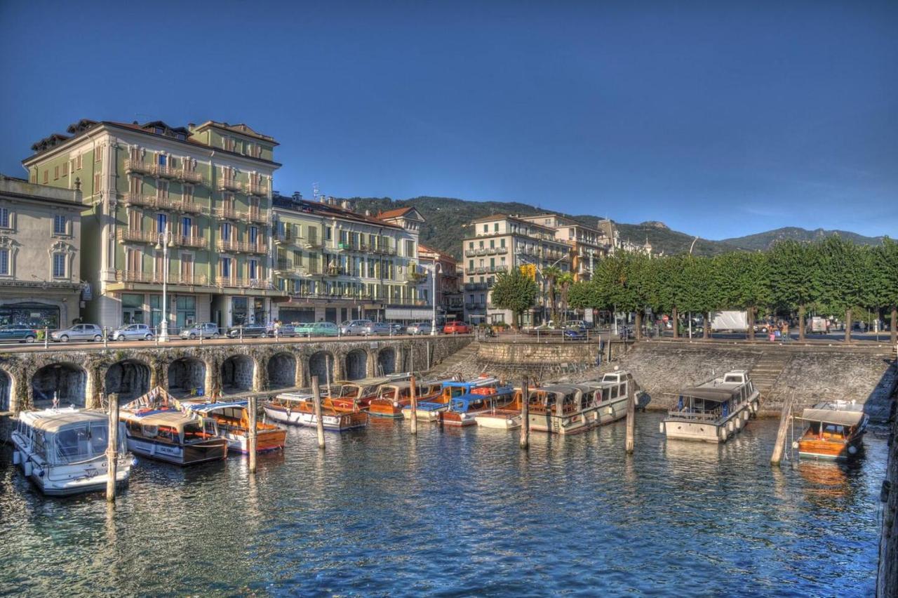 L'Ortensia Della Villa Isabella, Camera Con Vista Lago, Balcone Sul Parco E Bagno Esclusivo All'Esterno Della Camera Stresa Exterior foto