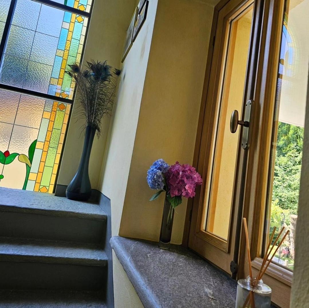L'Ortensia Della Villa Isabella, Camera Con Vista Lago, Balcone Sul Parco E Bagno Esclusivo All'Esterno Della Camera Stresa Exterior foto